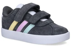 Gesloten eerste stapjes Adidas VL Court