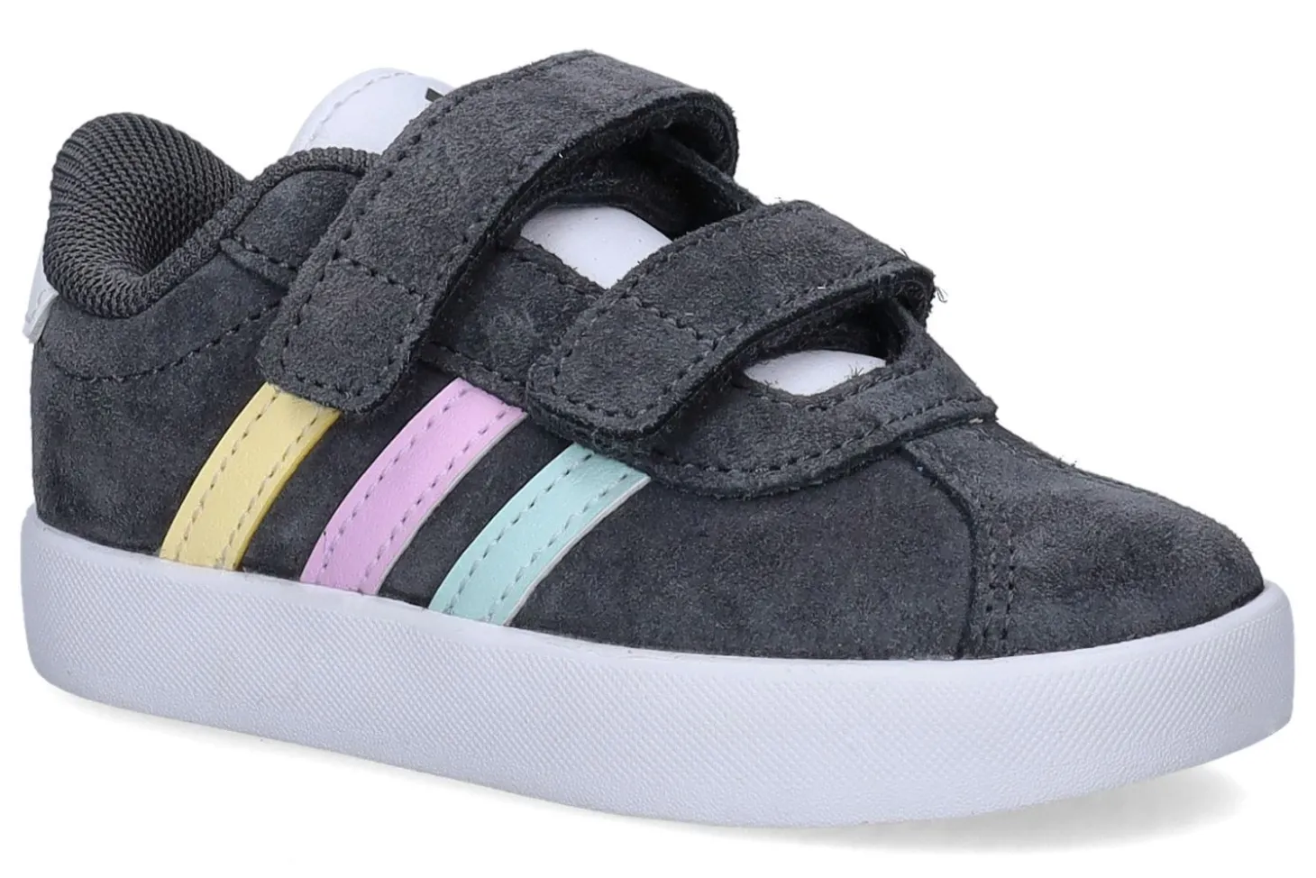 Gesloten eerste stapjes Adidas VL Court