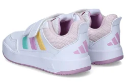 Gesloten eerste stapjes ADIDAS