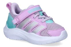 Gesloten eerste stapjes ADIDAS