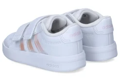 Gesloten eerste stapjes ADIDAS