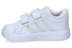 Gesloten eerste stapjes ADIDAS