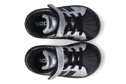 Gesloten eerste stapjes ADIDAS