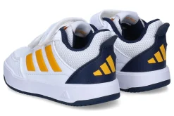 Gesloten eerste stapjes ADIDAS