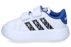 Gesloten eerste stapjes ADIDAS