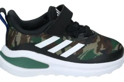Gesloten eerste stapjes ADIDAS