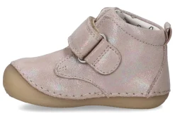 Gesloten eerste stapjes KICKERS