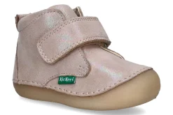 Gesloten eerste stapjes KICKERS