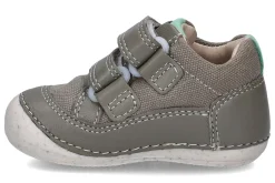 Gesloten eerste stapjes KICKERS