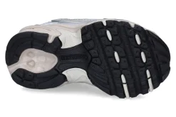 Gesloten eerste stapjes NEW BALANCE