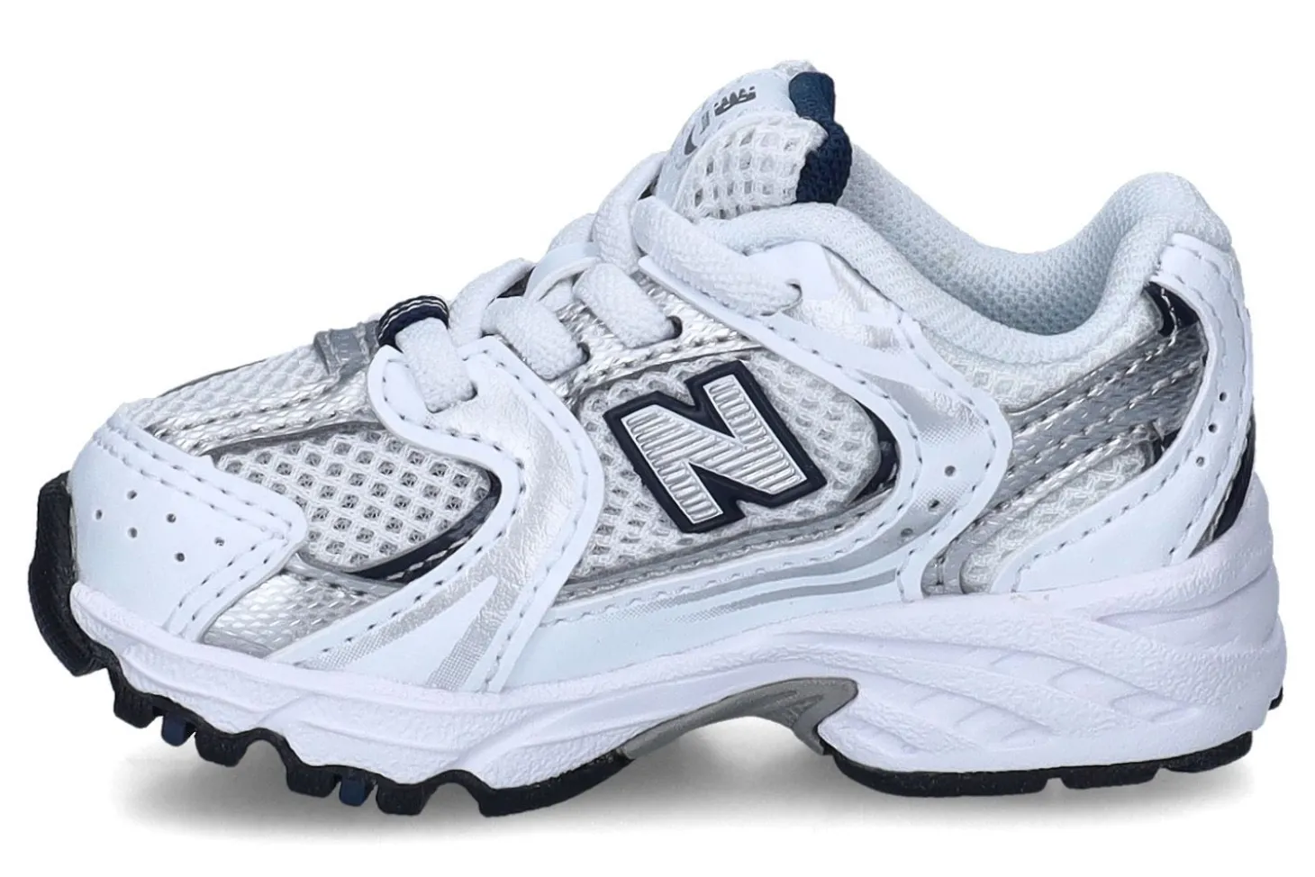 Gesloten eerste stapjes New Balance 530