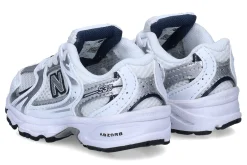 Gesloten eerste stapjes New Balance 530