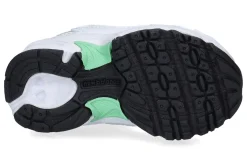 Gesloten eerste stapjes New Balance 530