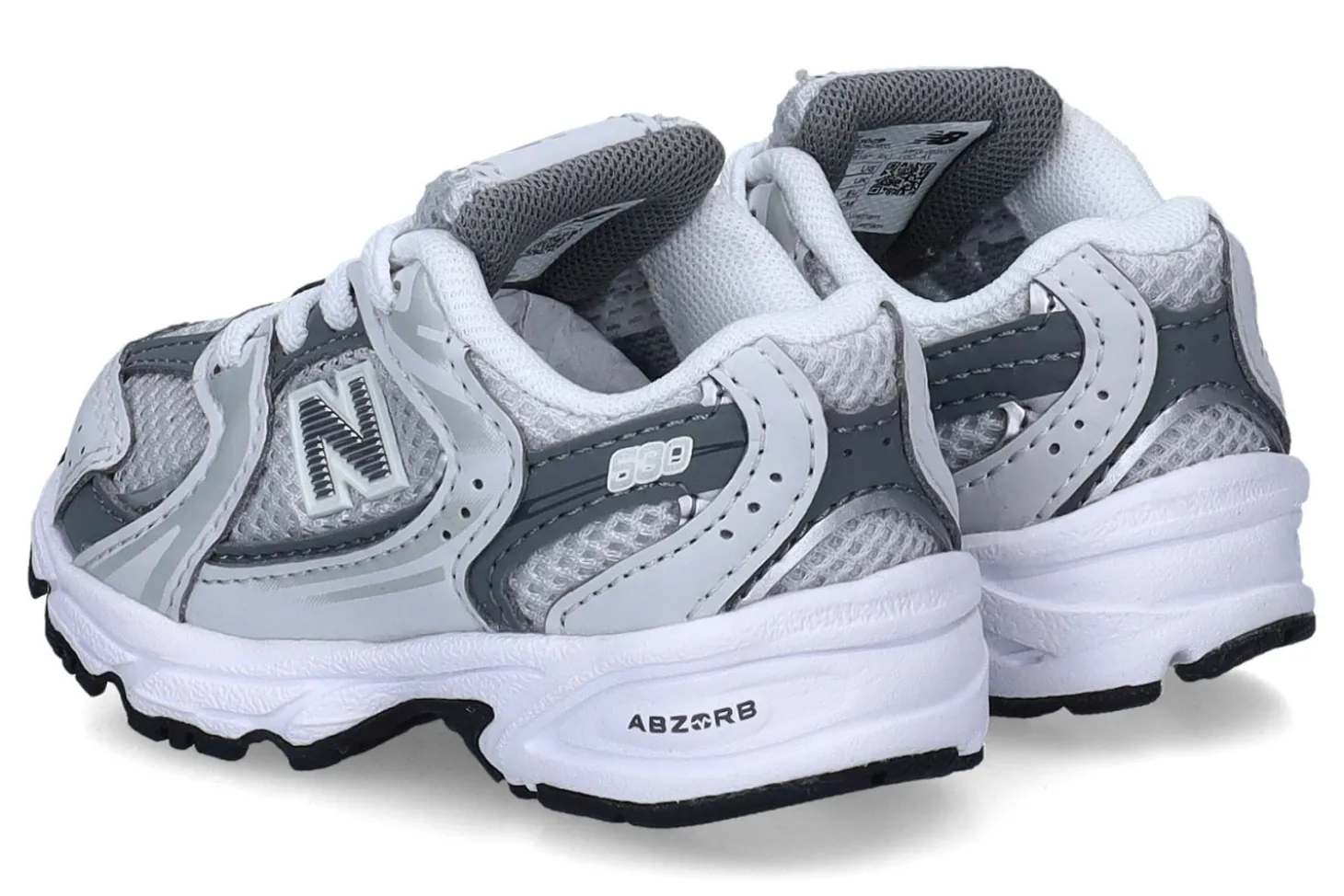 Gesloten eerste stapjes New Balance 530