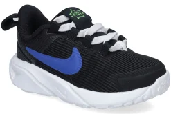 Gesloten eerste stapjes NIKE