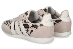 Lage sneakers Adidas Barreda