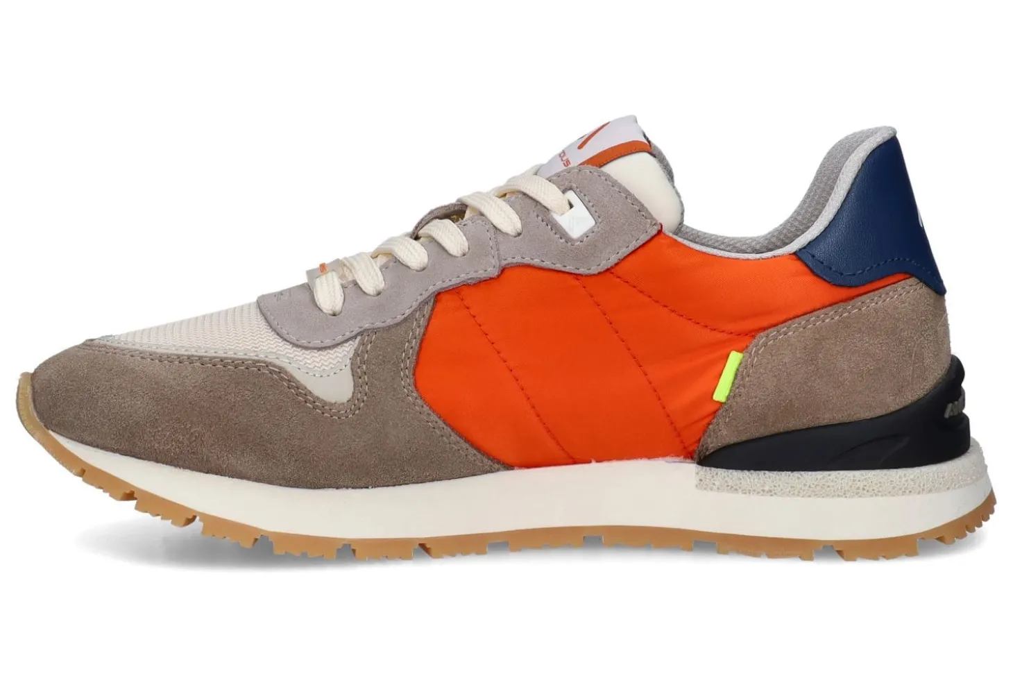 Lage sneakers AMBITIOUS