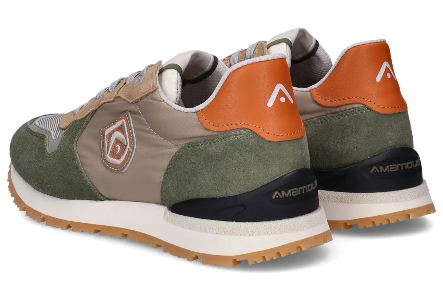 Lage sneakers AMBITIOUS