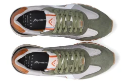 Lage sneakers AMBITIOUS