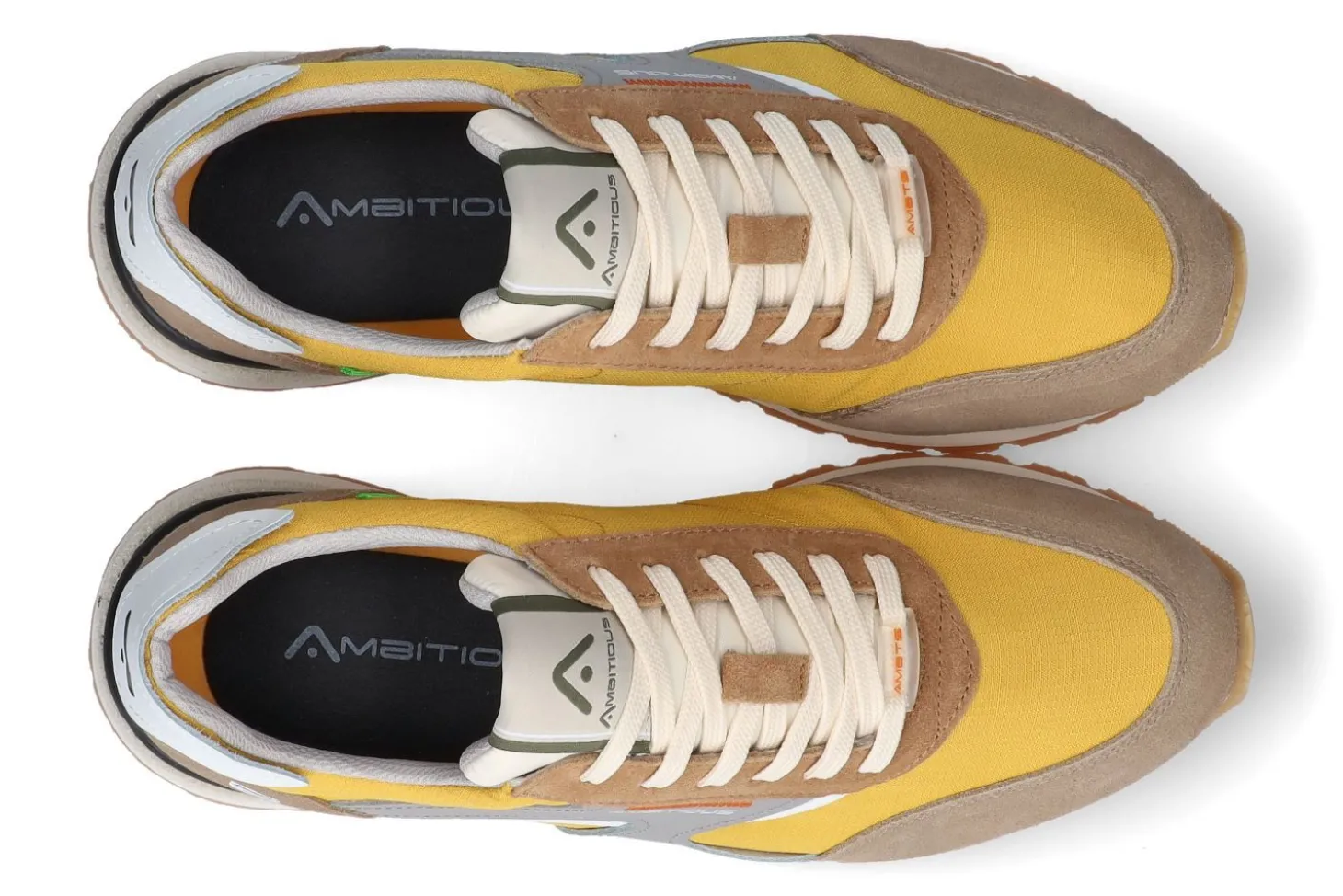 Lage sneakers AMBITIOUS