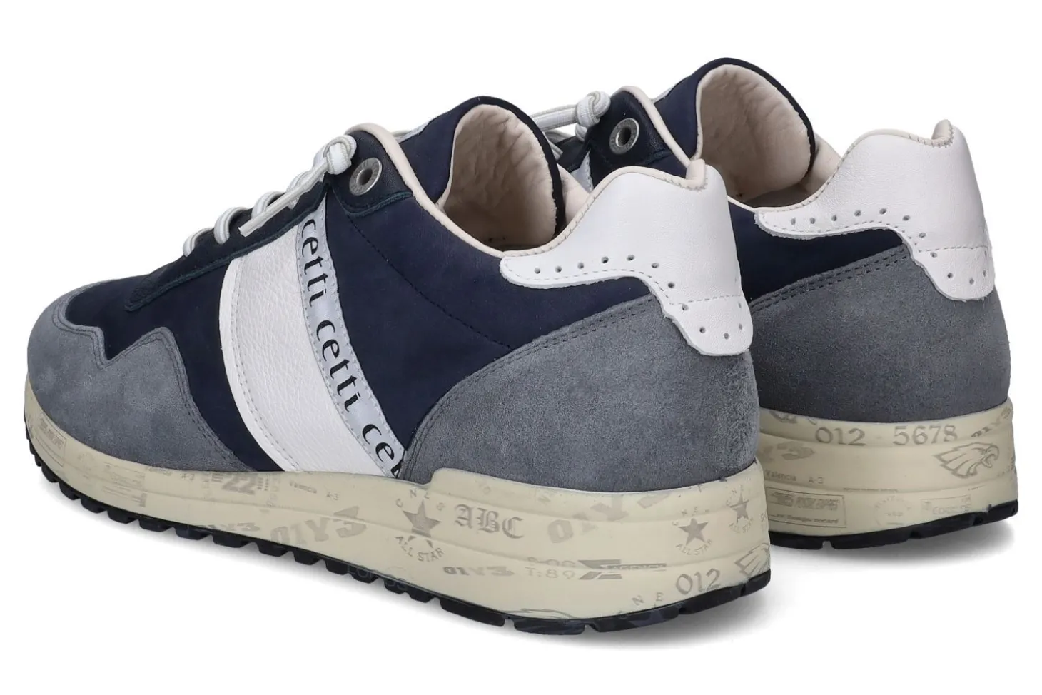 Lage sneakers CETTI