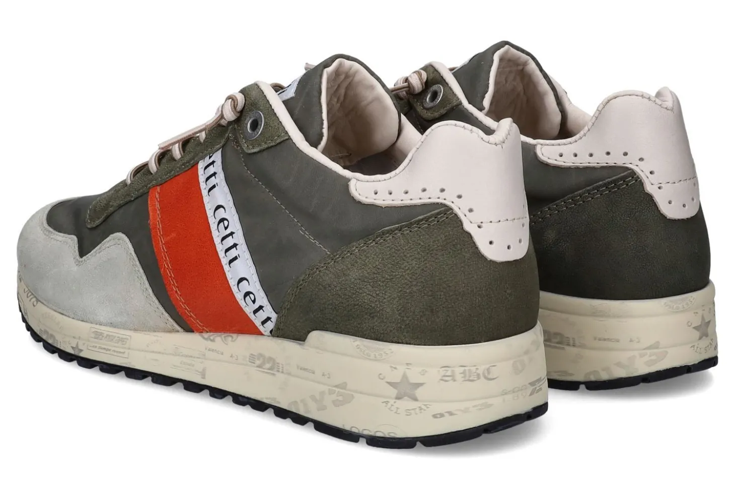 Lage sneakers CETTI