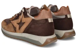Lage sneakers CETTI