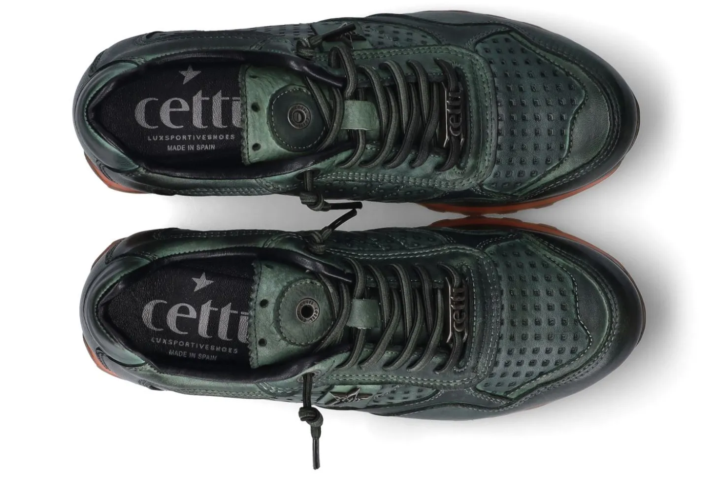 Lage sneakers CETTI