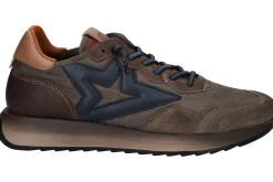 Lage sneakers CETTI
