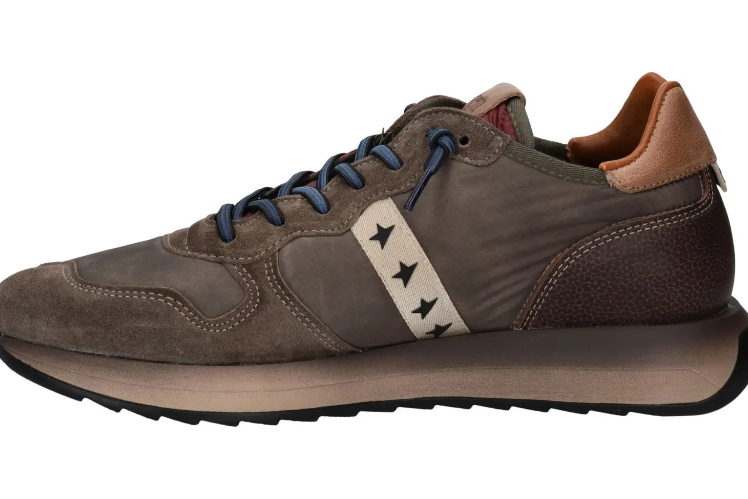 Lage sneakers CETTI
