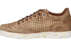 Lage sneakers CETTI