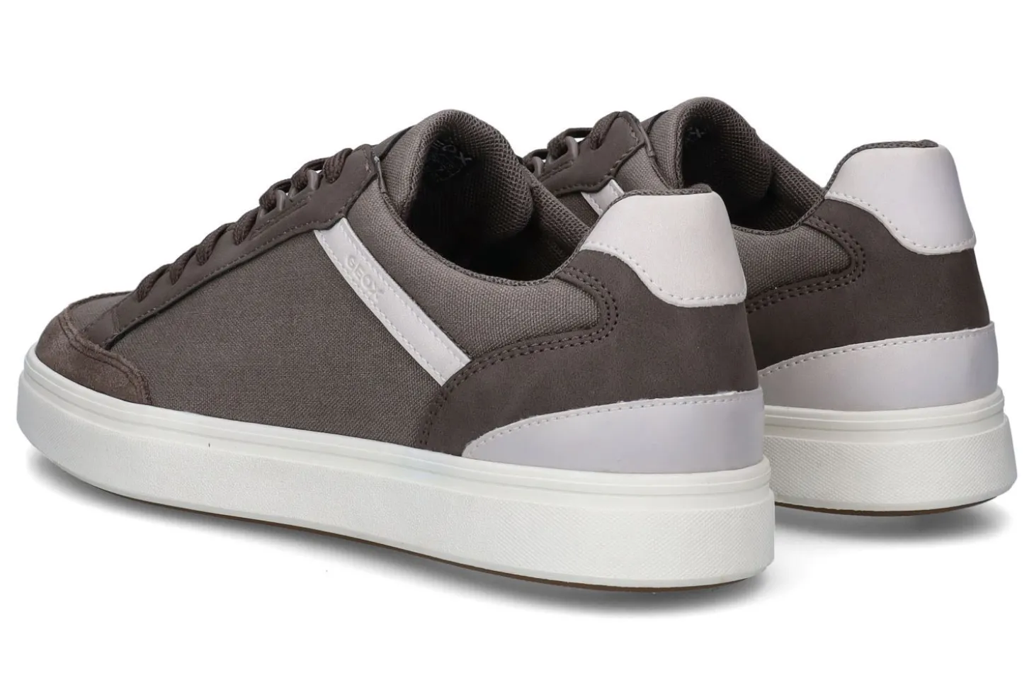 Lage sneakers GEOX