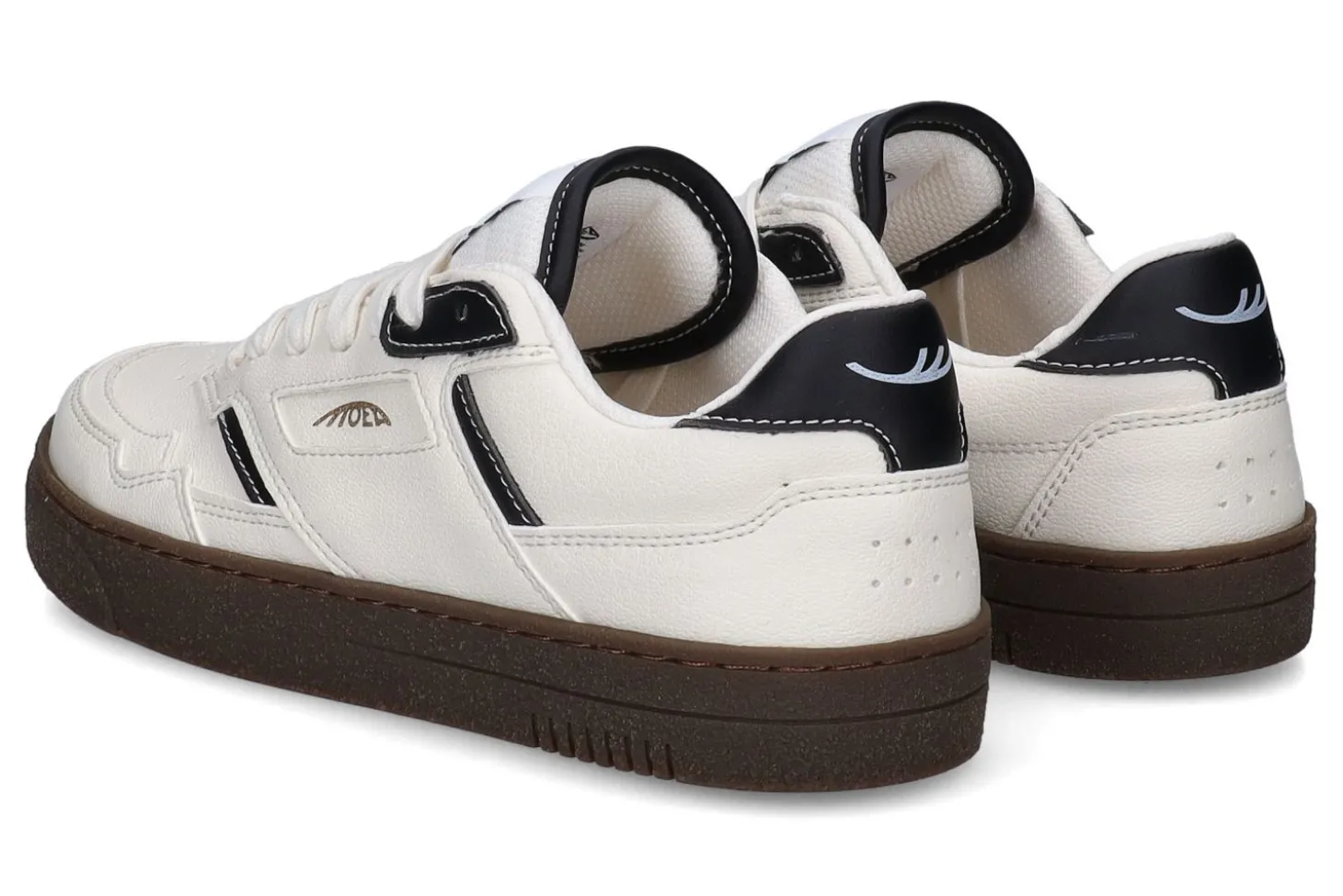 Lage sneakers MOEA