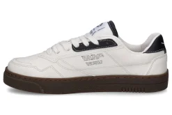 Lage sneakers MOEA