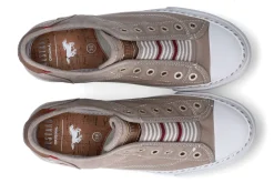 Lage sneakers MUSTANG