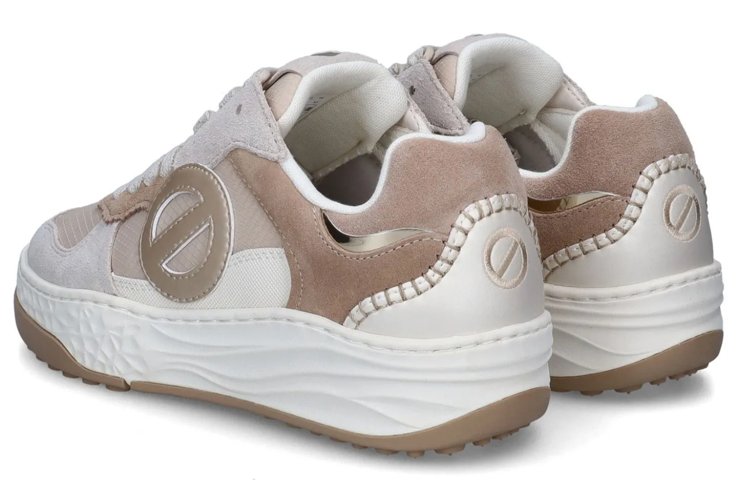 Lage sneakers NO NAME