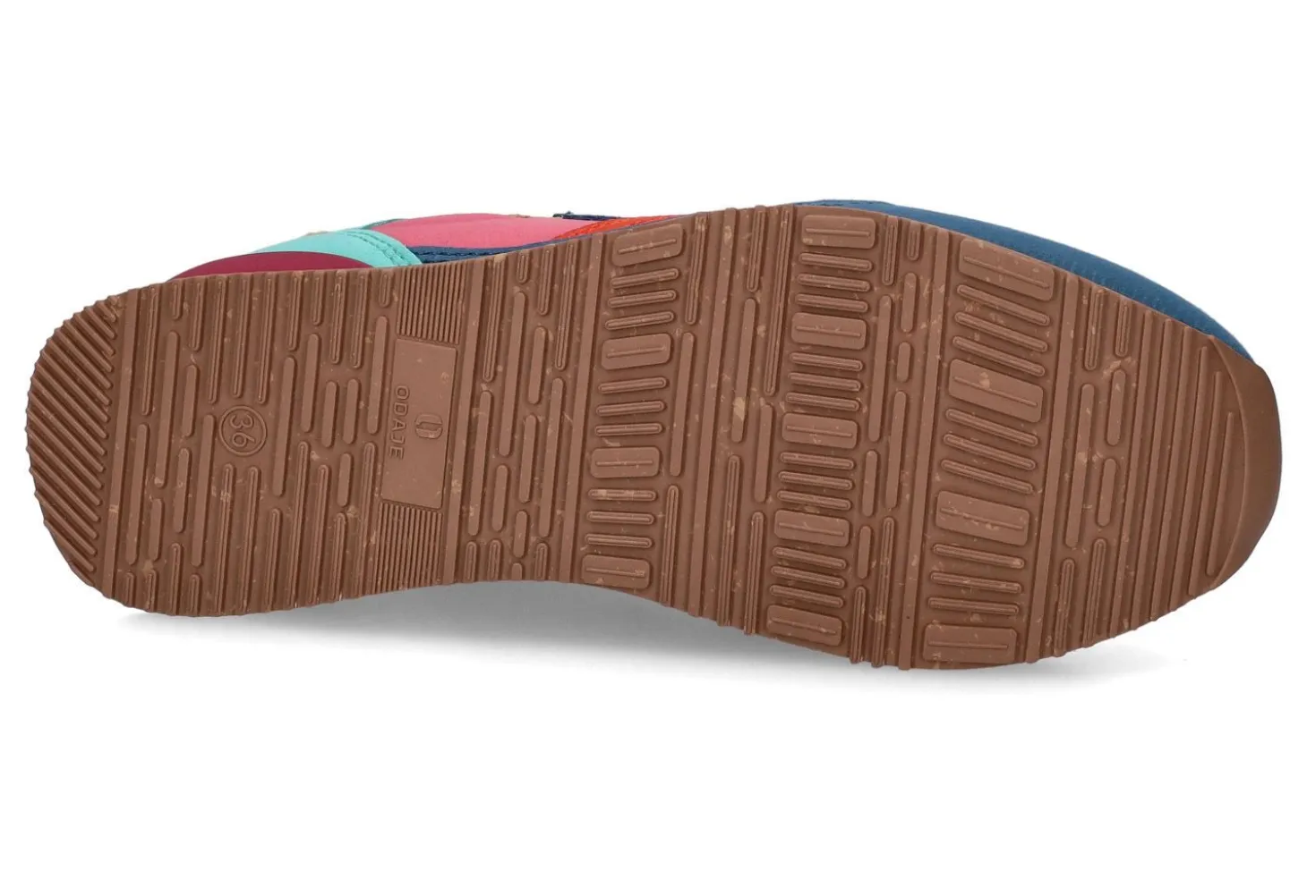 Lage sneakers ODAJE