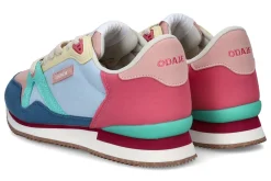 Lage sneakers ODAJE