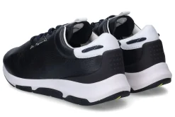Lage sneakers TBS