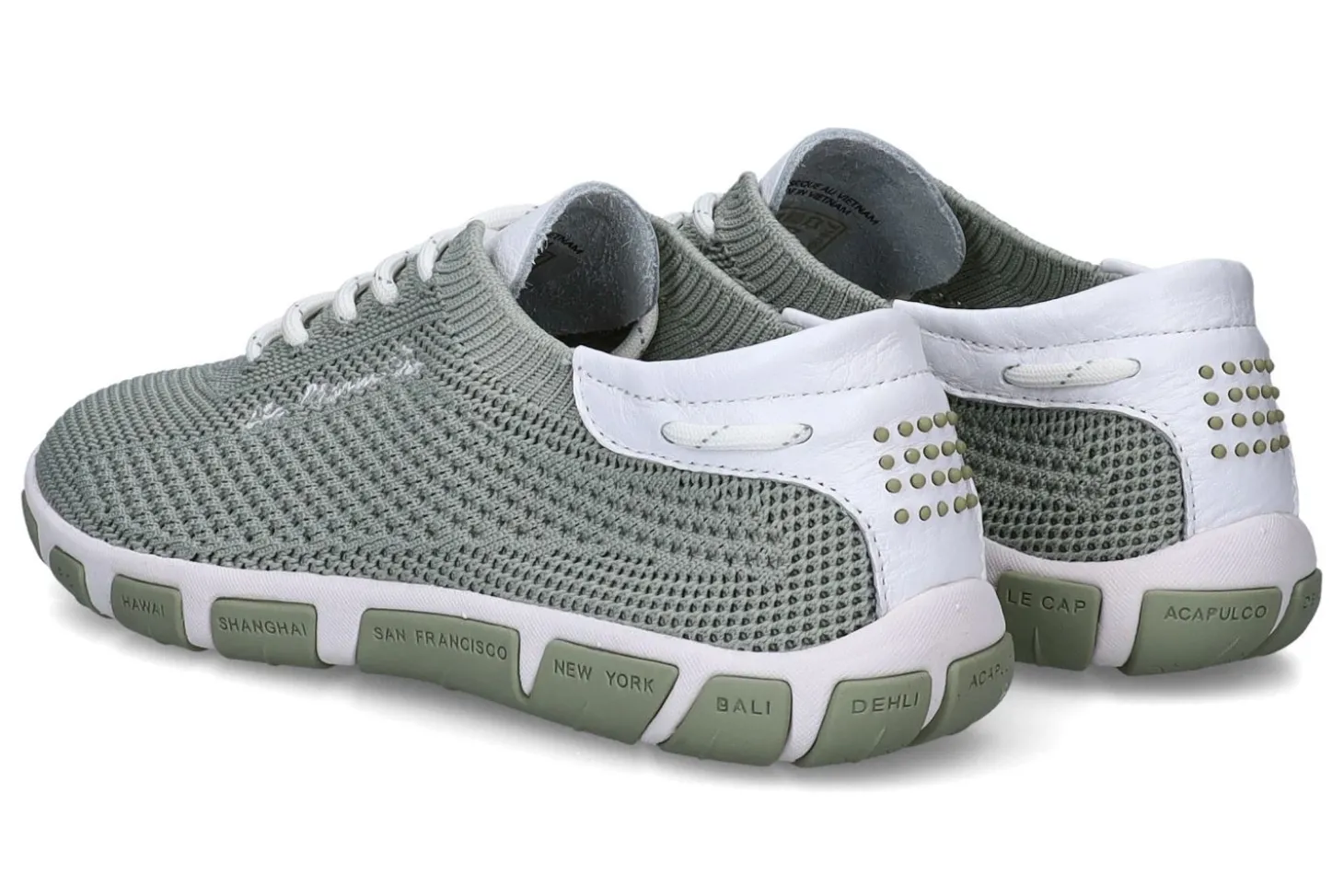 Lage sneakers TBS