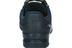 Lage sneakers TBS