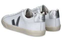Lage sneakers VEJA
