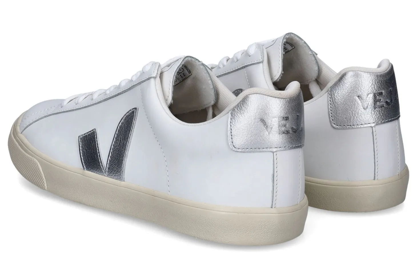 Lage sneakers VEJA