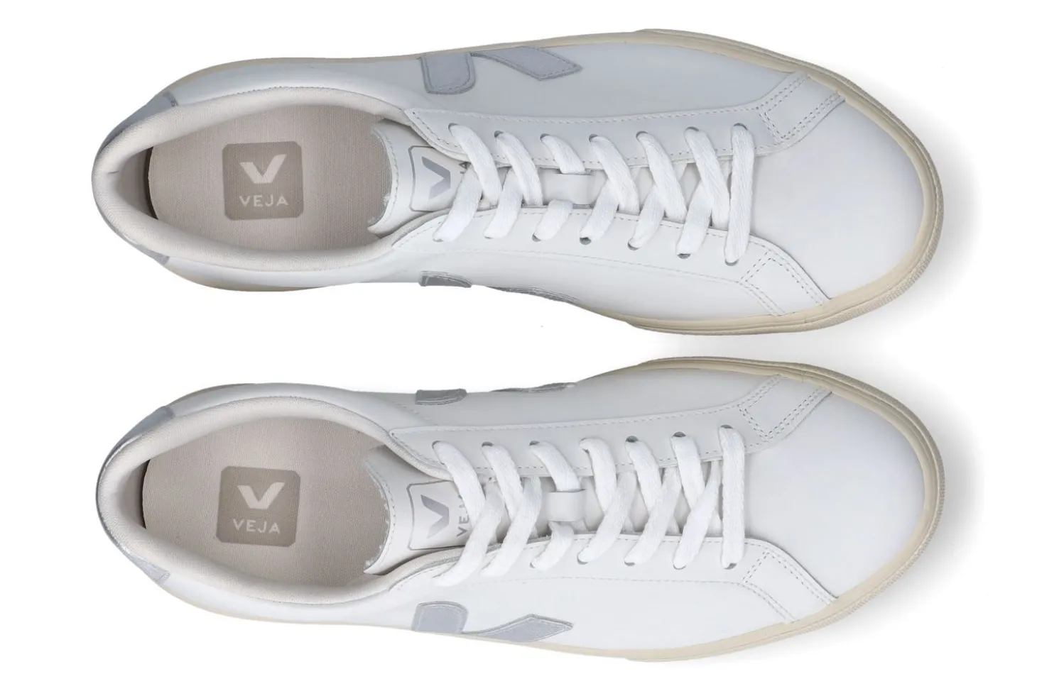 Lage sneakers VEJA