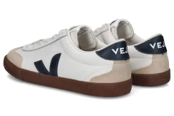 Lage sneakers VEJA