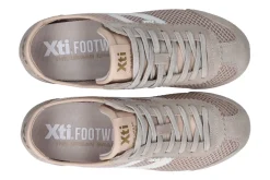 Lage sneakers XTI