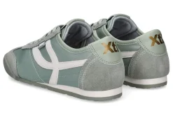 Lage sneakers XTI
