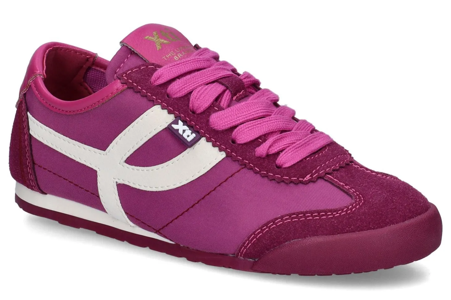 Lage sneakers XTI