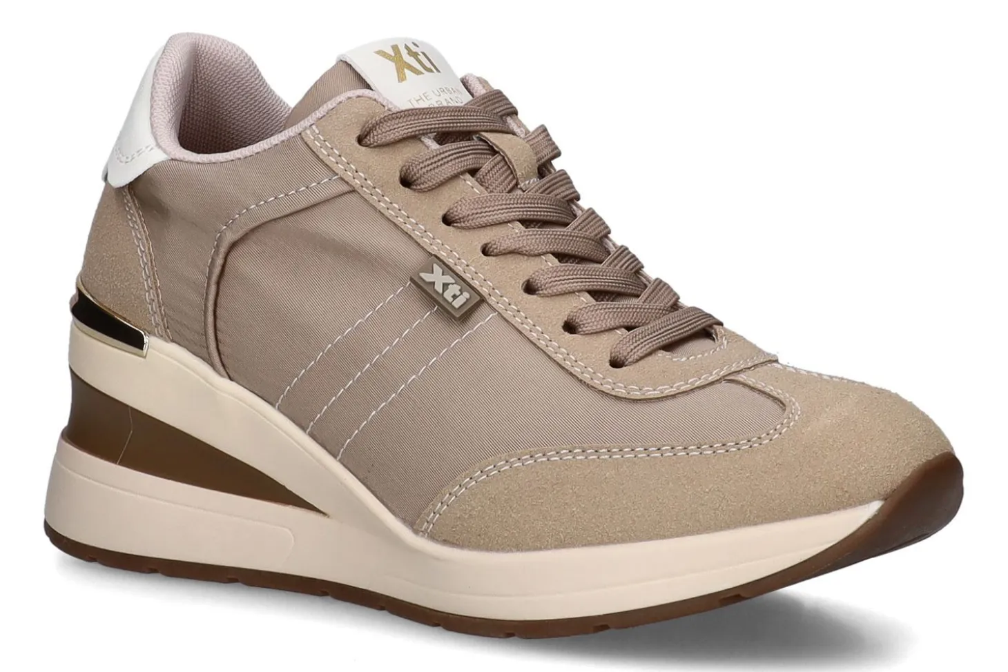 Lage sneakers XTI