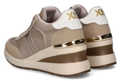 Lage sneakers XTI